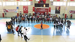 19 MAYIS PAZARCIK'TA COŞKUYLA KUTLANDI 