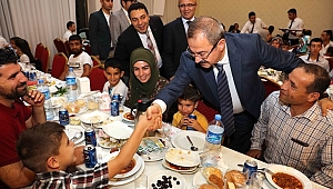 “İFTAR YEMEKLERİNDE ÇALIŞANLARIMIZLA BİR ARADA OLMAK, KONUKOĞLU AİLESİNİN 114 YILLIK OLMAZSA OLMAZ GELENEĞİDİR” 