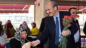 “KARŞILIKSIZ TEK SEVGİ; ANNE SEVGİSİDİR” 