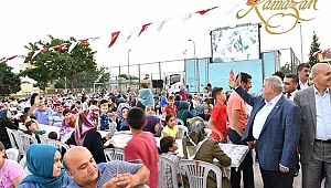 ONİKİŞUBAT YİNE BİR OLDU, BİRLİK OLDU 