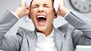 ORUÇ MİGREN ATAKLARINI TETİKLEYEBİLİR 