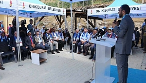 AK PARTİ MİLLETVEKİLİ ADAYLARI SAMİMİYETLE GÖNÜL ALMAYA DEVAM EDİYORLAR 