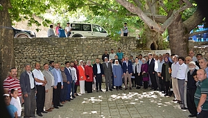 AK PARTİ OLARAK HALKLA BÜTÜNLEŞMİŞ BİR KİMLİĞİMİZ VAR.. 