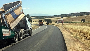 BÜYÜKŞEHİR SIR GRUP YOLUNDA ASFALT YAPIYOR 