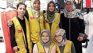 İYİLİK MELEKLERİ İYİLİK PEŞİNDE 