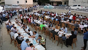 SAKARKAYA MAHALLESİNE SENTETİK ÇİM YÜZEYLİ HALI SAHA 