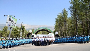 BELEDİYECİLİK HİZMETLERİMİZDE ADETA DEVRİM NİTELİĞİNDE ÇALIŞMALAR YAPTIK 