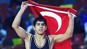 GÜREŞÇİMİZ DÜNYA ŞAMPİYONU OLDU 