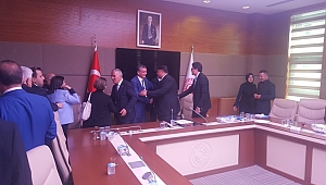 GÜVENÇ, YENİDEN BAŞKAN OLDU 