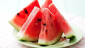 KARPUZUN 6 ÖNEMLİ FAYDASI 