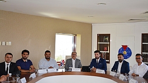 REKTÖR CAN, GENÇ BİRLİK KAHRAMANMARAŞ ŞUBESİ ÜYELERİNİ AĞIRLADI 
