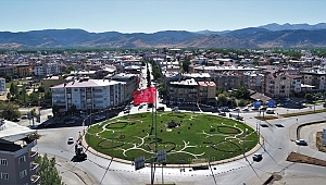 BÜYÜKŞEHİR’DEN GÖKSUN’A AKILLI KAVŞAK 