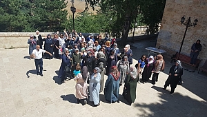 BÜYÜKŞEHİR EV HANIMLARINA HİZMETLERİ ANLATTI 