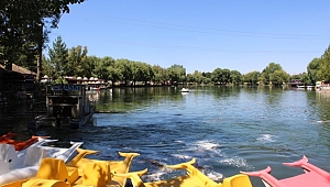 “CEYHAN’IN GELECEĞİNİ TEHDİT EDER BİR HALE DÖNÜŞTÜĞÜ İLE İLGİLİ ŞİKAYETLER VAR” 