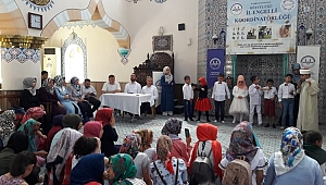 GÖRME ENGELLİ ÖĞRENCİLERE KURAN-A GEÇME MERASİMİ DÜZENLEDİ 