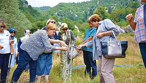İL KADIN PLATFORMU TEMSİLCİLERİ İÇME SUYU KAYNAKLARINDA 