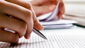 DÜNYADA 750 MİLYON KİŞİ OKUMA YAZMA BİLMİYOR 