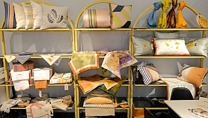  KUTNİA KUTNUYU GAZİANTEP’TEN PARİS’E TAŞIDI 