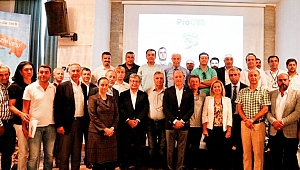 PAMUK ZİRVESİNDE ÇARPICI MESAJLAR 