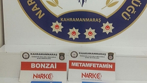 POLİS SOKAK SATICILARINA GÖZ AÇTIRMIYOR 