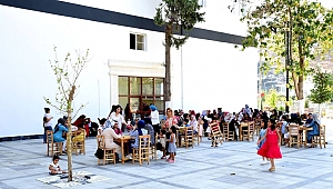 TÜRKOĞLU MİLLET KIRAATHANESİ HERGÜN YÜZLERCE MİSAFİR AĞIRLIYOR 