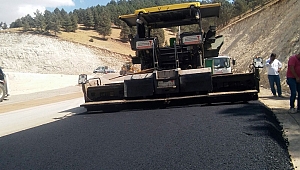 YOL YAPIM ÇALIŞMALARI DEVAM EDİYOR 