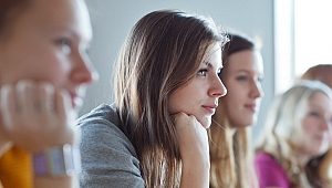 4 MİLYON 241 BİN 841 KİŞİ LİSANS ÖĞRENİMİ GÖRÜYOR