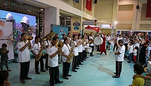 BÜYÜKŞEHİR BANDOSU’NDAN SÜRPRİZ KONSER 