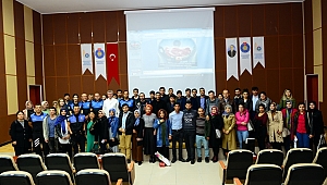 EMNİYET KSÜ’DE “GENÇLERİN SUÇA YÖNELİMİNİN ENGELLENMESİ” KONFERANSI VERDİ 