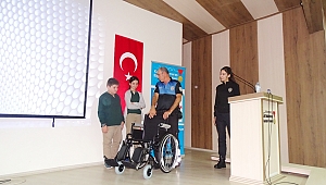 ‘ENGELSİZ GÜVEN ELİ PROJESİ’ KONFERANSI DÜZENLENDİ 