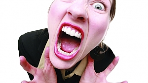 ÖFKENİZİN SEBEBİ YAŞADIKLARINIZ DEĞİL, BAKIŞ AÇINIZ! 