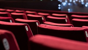 ÖĞRENCİLER SİNEMA İLE BULUŞUYOR 