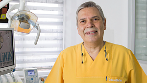 SAĞLIKLI DİŞ ETİ GÜLKURUSU RENGİNDEDİR 