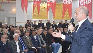 CHP’DE ADAY TANITIMI ŞÖLENE DÖNÜŞTÜ 