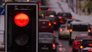 GEÇEN YIL BİR MİLYONDAN FAZLA ARAÇ TRAFİKTEN MEN EDİLDİ 