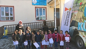 GEZİCİ HALK KÜTÜPHANESİ ÇAKIROĞLU’NDA 