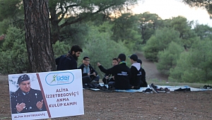 İZCİLER; ALİYA İZZETBEGOVİÇ’İ ANMA KAMPI DÜZENLEDİ 