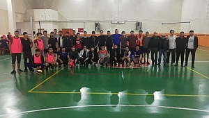 KÜTÜPHANELER VOLEYBOL TURNUVASI BAŞLADI 