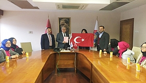 ÖĞRENCİLERDEN REKTÖR CAN’A ZİYARET 