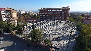 BAHÇELİEVLER SEMT PAZARI YAPIM ÇALIŞMALARI DEVAM EDİYOR.. 