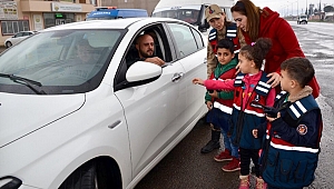 DOĞUŞTAN JANDARMA GİBİLER! 