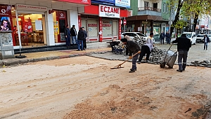 PAZARCIK BELEDİYESİ TARAFINDAN YOL ONARIM ÇALIŞMALARI DEVAM EDİYOR 