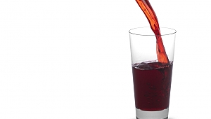 SAĞLIK İÇİN EN GÜÇLÜ ANTİOKSİDAN NAR SUYU! 