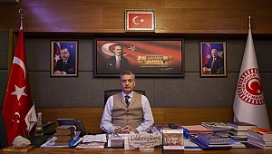 YENİ YIL; TÜM İNSANLIĞA SAĞLIK, BARIŞ VE HUZUR GETİRSİN 