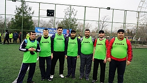 BÜYÜKŞEHİR’DEN GÖRME ENGELLİLERE FUTBOL MAÇI 