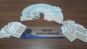 İKİ AYRI ADRESE KUMAR BASKINI YAPILDI 