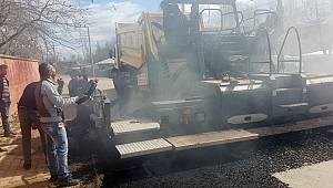 Asfalt Çalışmalarına Aralıksız Devam Ediyor 