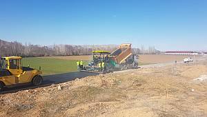 Büyükşehir’den Elbistan’a 10 Günde 17 Bin Ton Sıcak Asfalt 