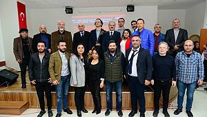 Prof. Dr. Safa Yeprem, KSÜ’de Gitar Resitali ve Söyleşi Gerçekleştirdi 