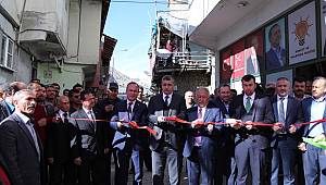 Siyaset Efendilik İçin Değil İnsana Hizmet İçin Yapılır..